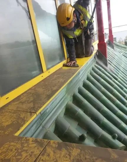 Abseiling Contractor