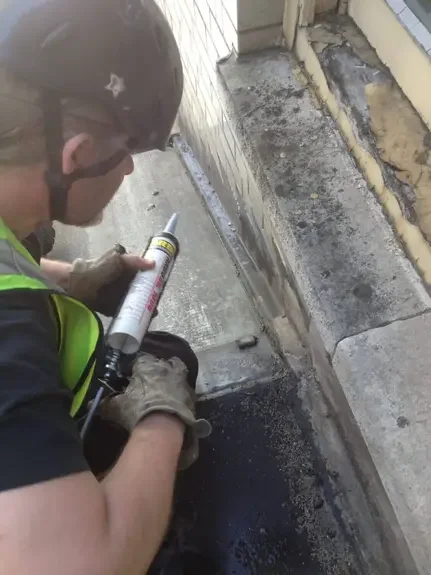 Abseiling Contractor