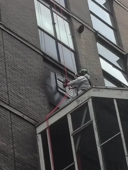 Abseiling Contractor